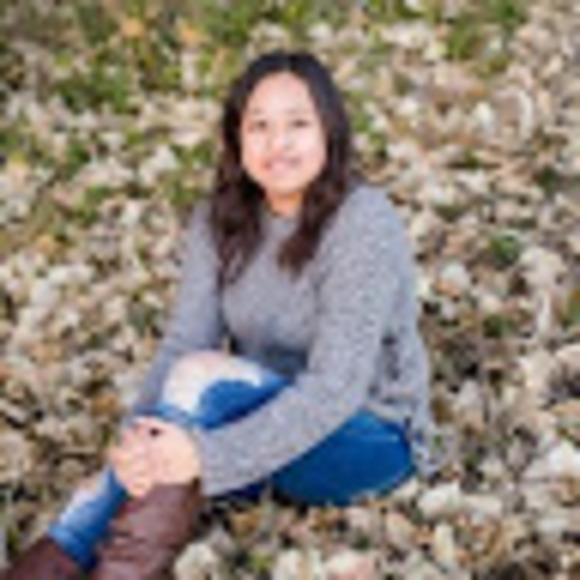 Meet your Posher, Nayeli - Picture 1 of 1